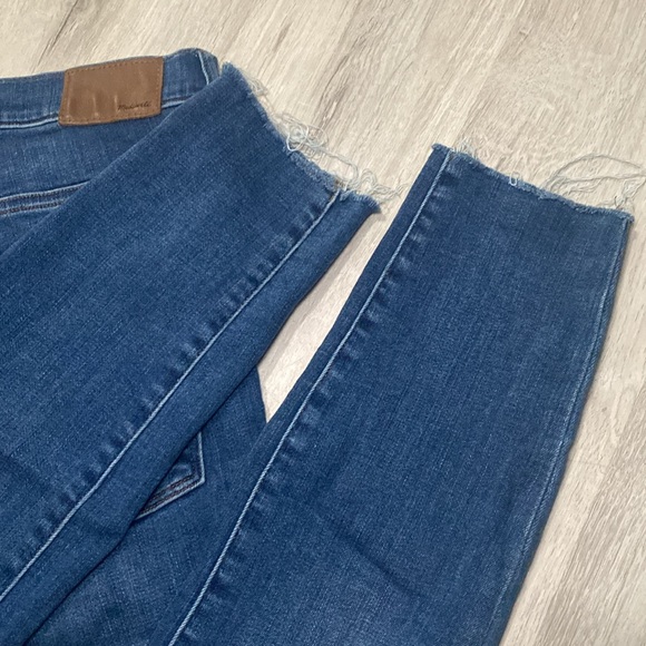 Madewell 9” Mid Rise Skinny - Picture 8 of 11